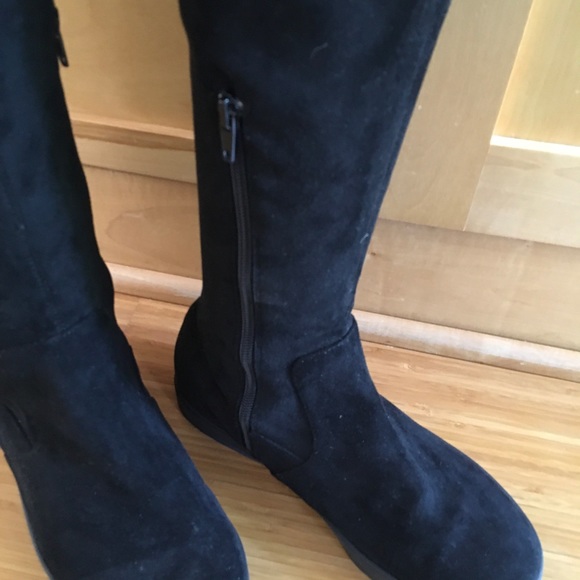 Sarah Pacini Super chic and soft faux suede over the knee boots. Sz 40 - Picture 2 of 5
